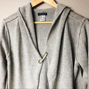 EUC Venus ||| Safety Pin Gray Cardigan Large